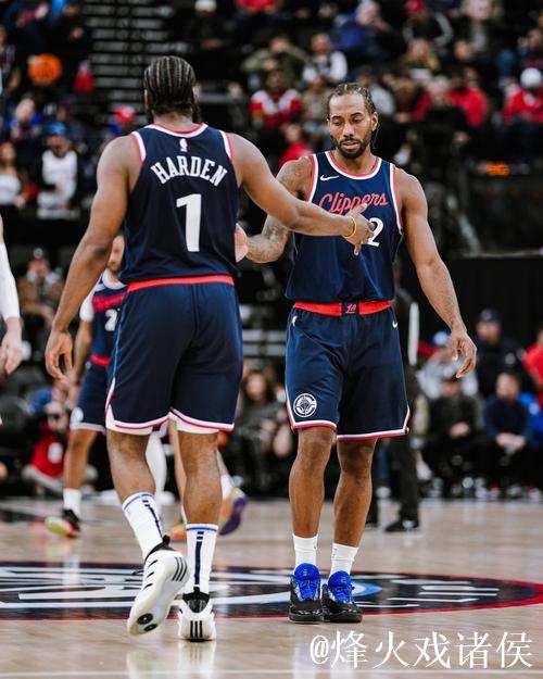 哈登23+8快船虐76人5连胜 步行者送奇才11连败