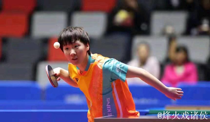 王曼昱4-3险胜范思琦 晋级十五运会女单16强 王曼昱4-3险胜范思琦 晋级十五运会女单16强